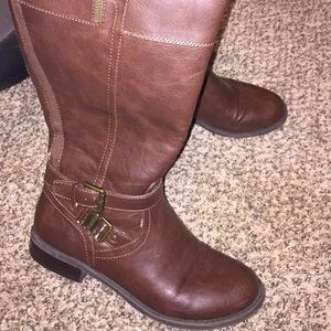 Women’s size 8 Guess boots